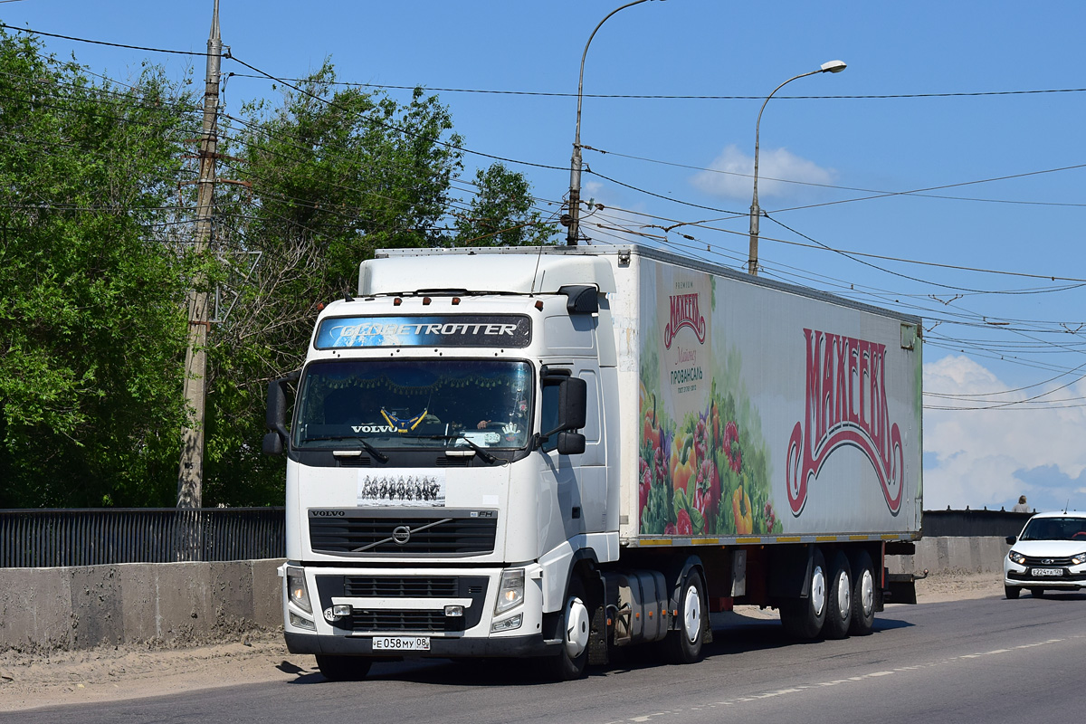 Калмыкия, № Е 058 МУ 08 — Volvo ('2008) FH-Series