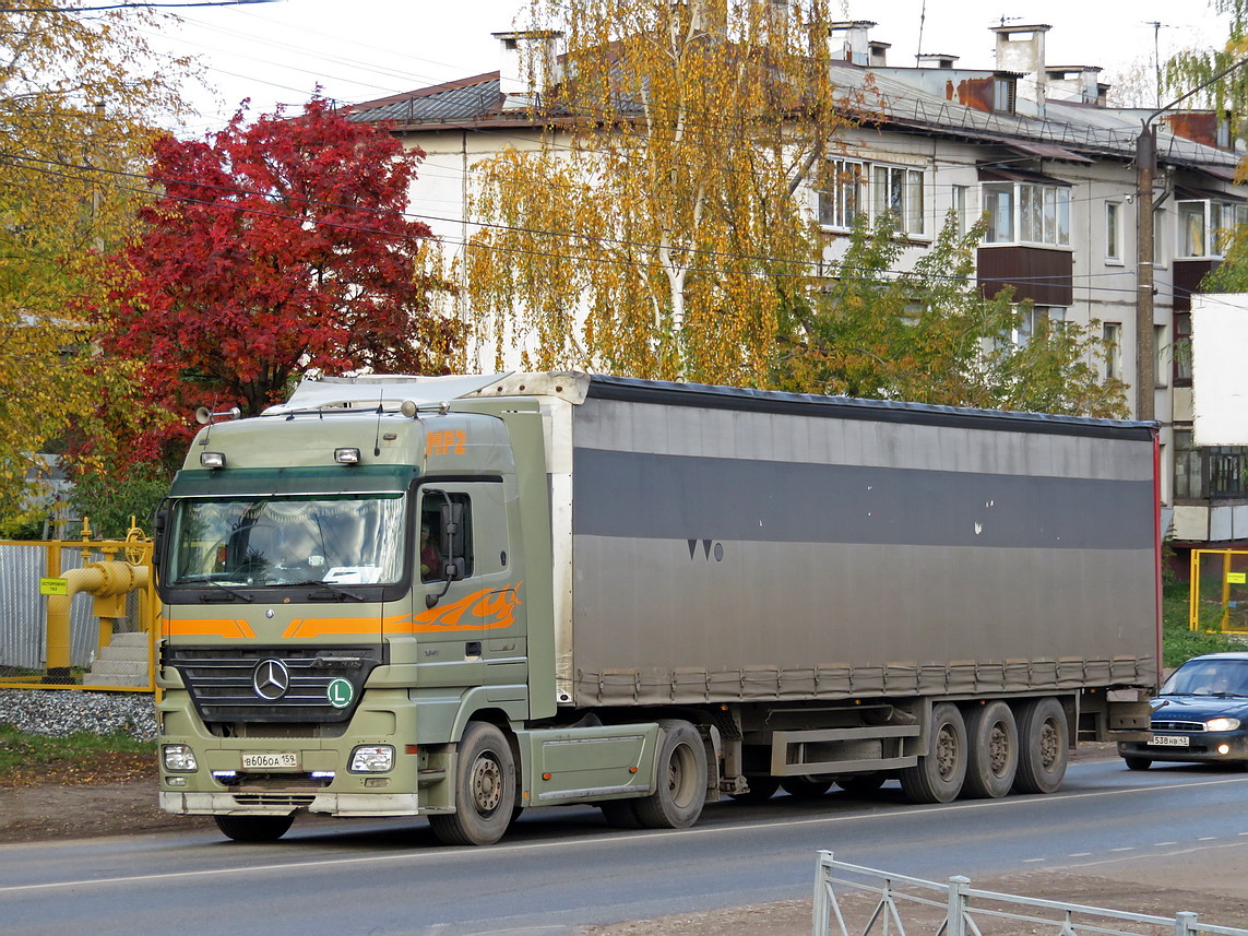 Пермский край, № В 606 ОА 159 — Mercedes-Benz Actros ('2003) 1841