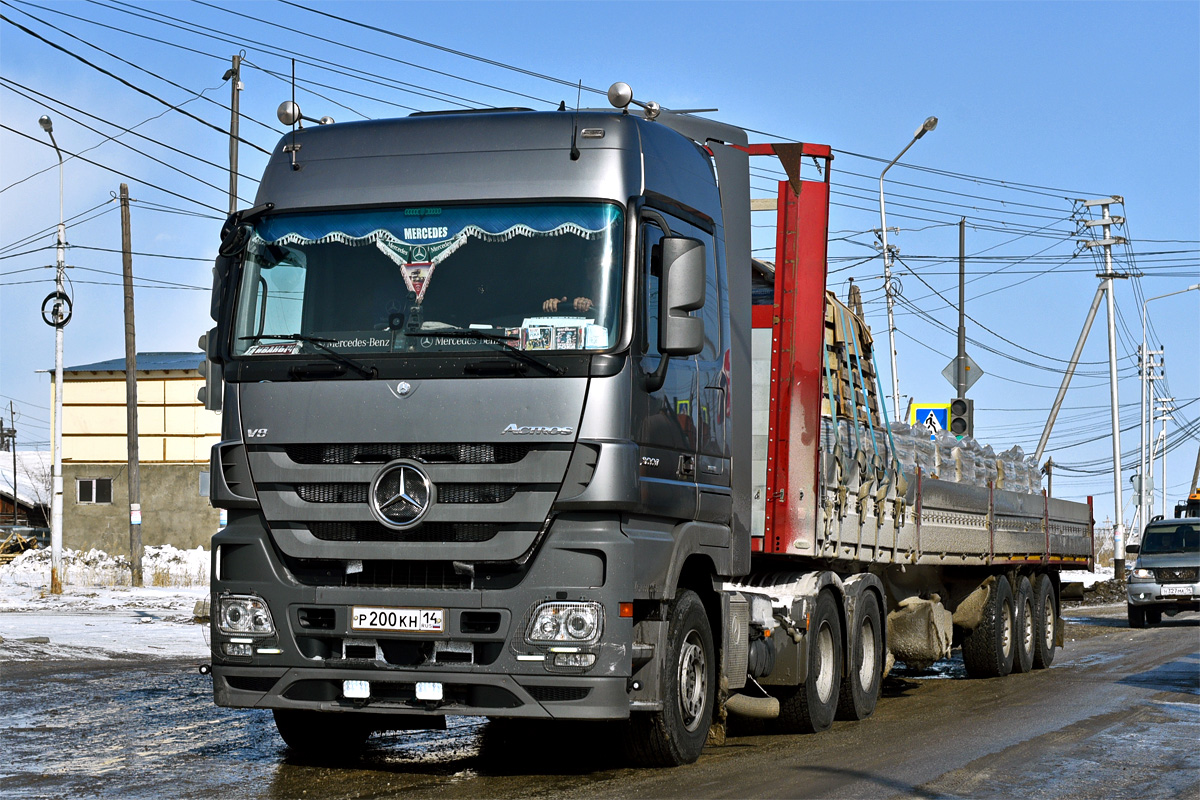 Саха (Якутия), № Р 200 КН 14 — Mercedes-Benz Actros ('2009) 2660