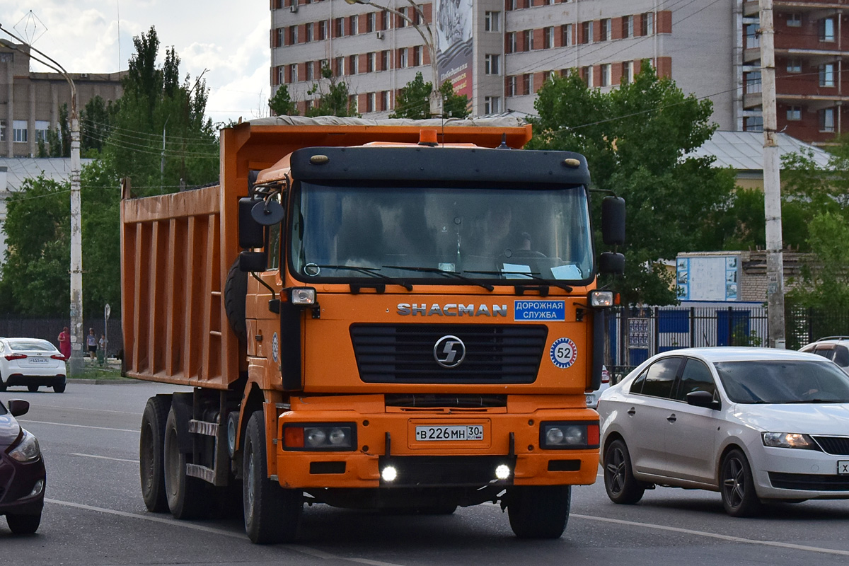 Астраханская область, № 52 — Shaanxi Shacman F2000 SX325x
