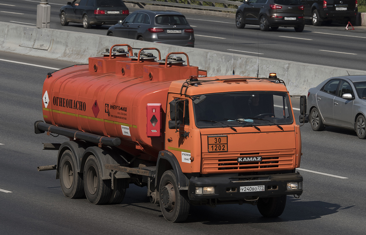 Москва, № У 240 ВО 777 — КамАЗ-65115-D3(97)