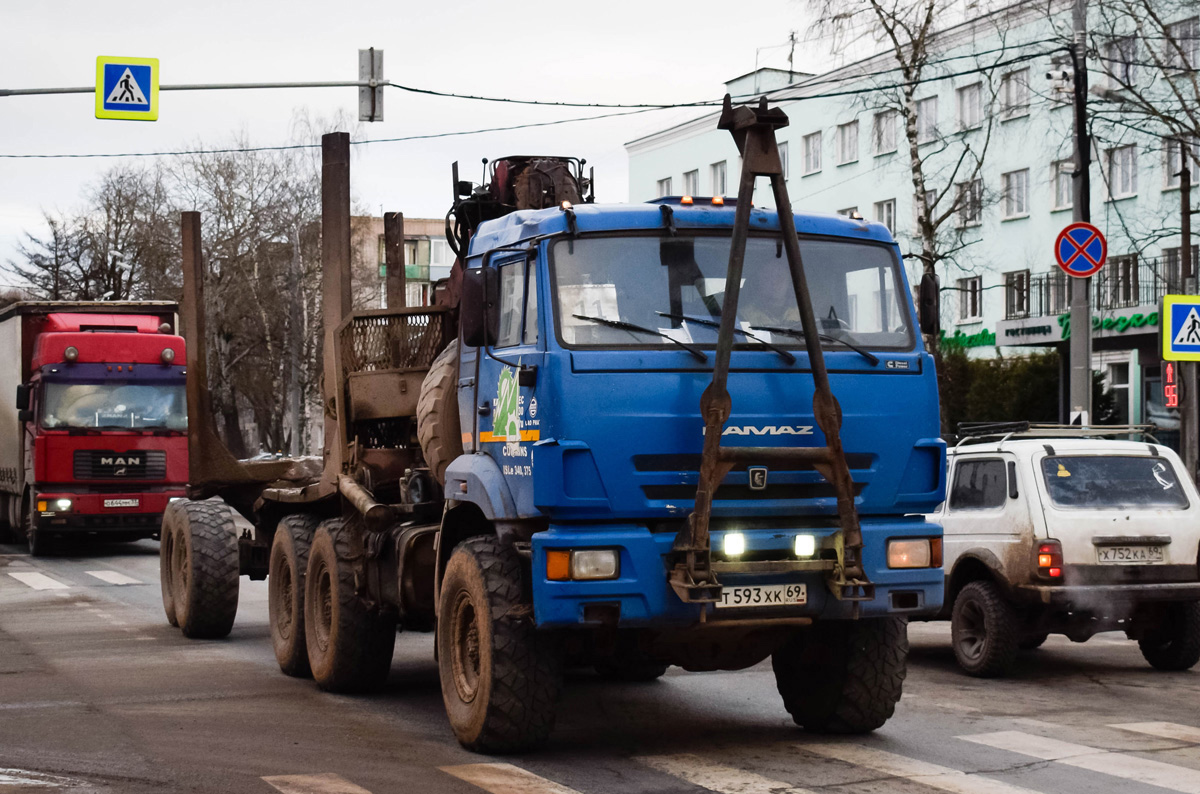 Тверская область, № Т 593 ХК 69 — КамАЗ-44108-RF(08) [44108F-R]