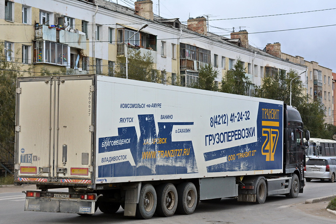 Хабаровский край, № ХА 6214 27 — Schmitz Cargobull S.KO (SCB*S3B) общ.мод; Хабаровский край, № О 962 КЕ 27 — DAF XF105 FT