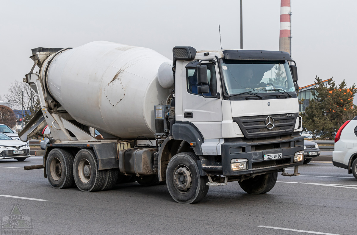 Алматы, № 323 AP 02 — Mercedes-Benz Axor 3340