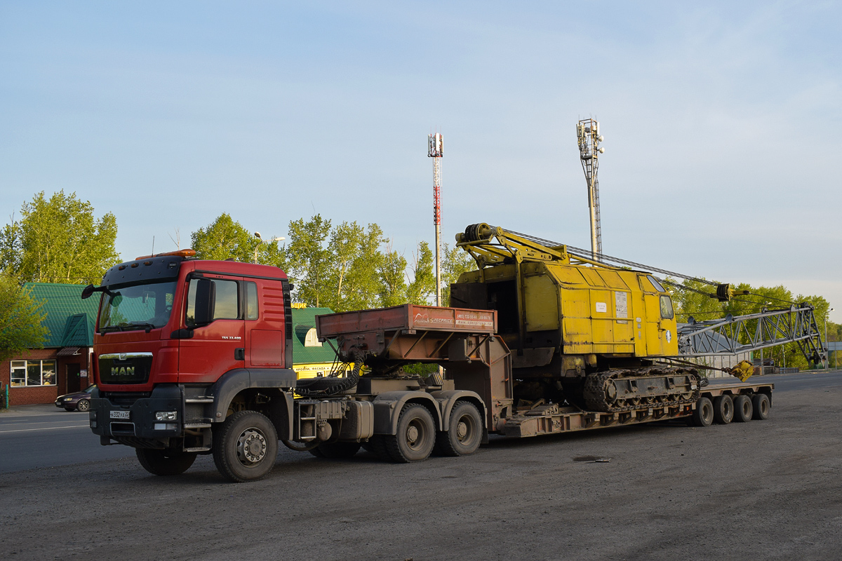 Алтайский край, № Н 332 УА 22 — MAN TGS 33.480
