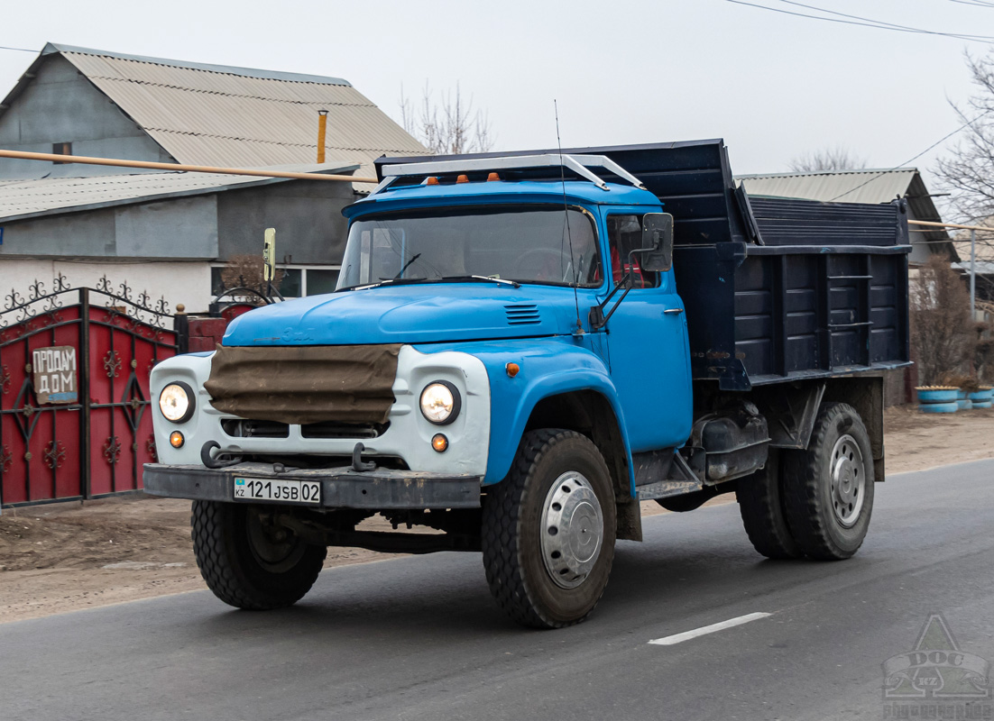Алматы, № 121 JSB 02 — ЗИЛ-130Д1