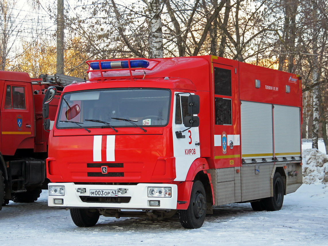 Кировская область, № М 003 ОР 43 — КамАЗ-4308-H3(99)