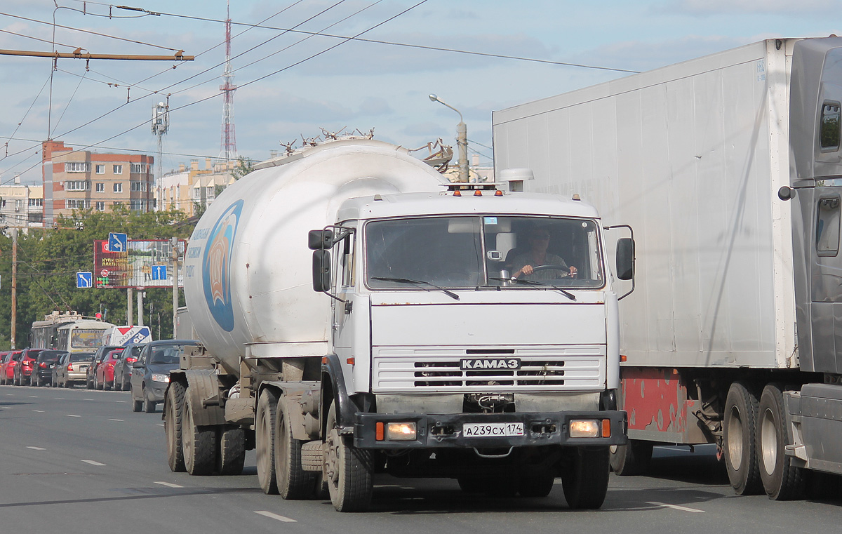 Челябинская область, № А 239 СХ 174 — КамАЗ-54115-15 [54115R]