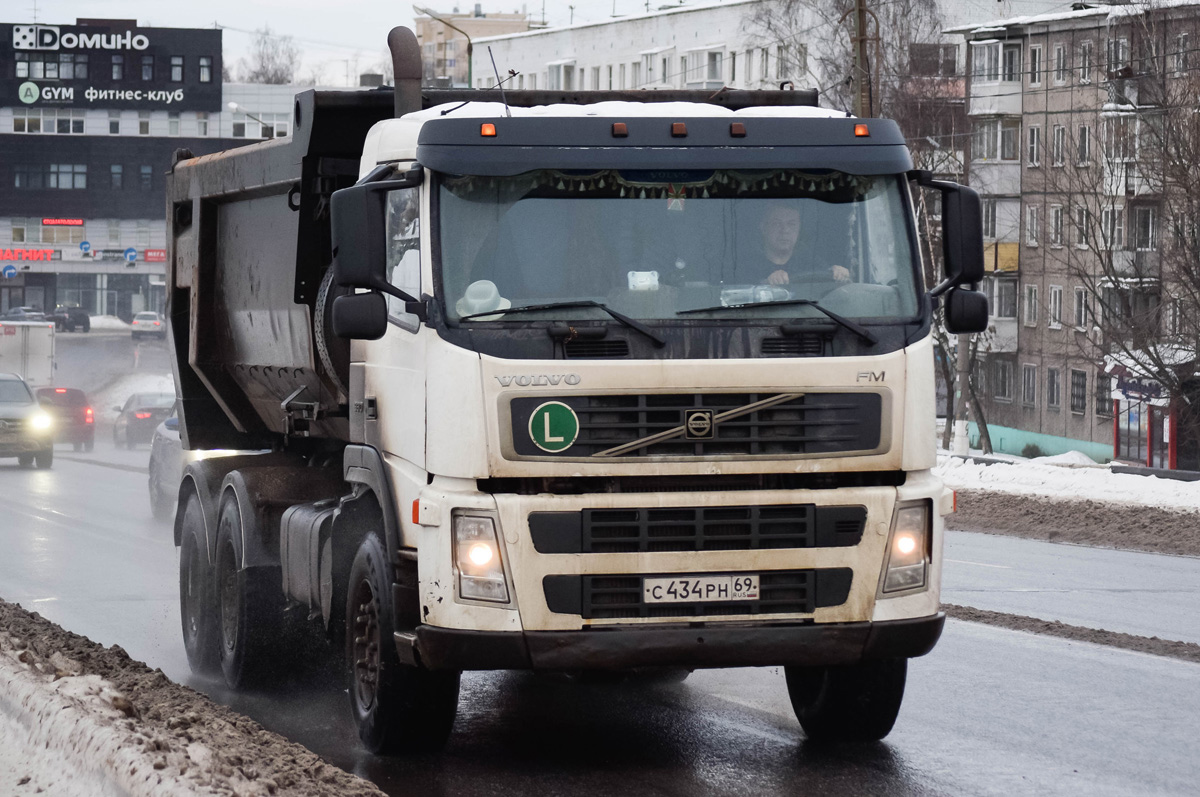 Тверская область, № С 434 РН 69 — Volvo ('2002) FM12.380