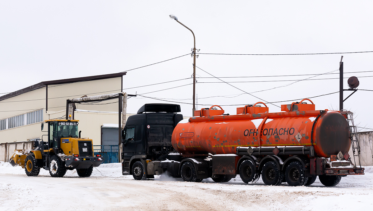 Башкортостан, № 5915 УН 02 — XCMG LW300 (общая модель); Татарстан, № О 577 ОР 116 — Mercedes-Benz Actros ('2009); Татарстан, № АТ 6545 16 — Сеспель (общая модель)