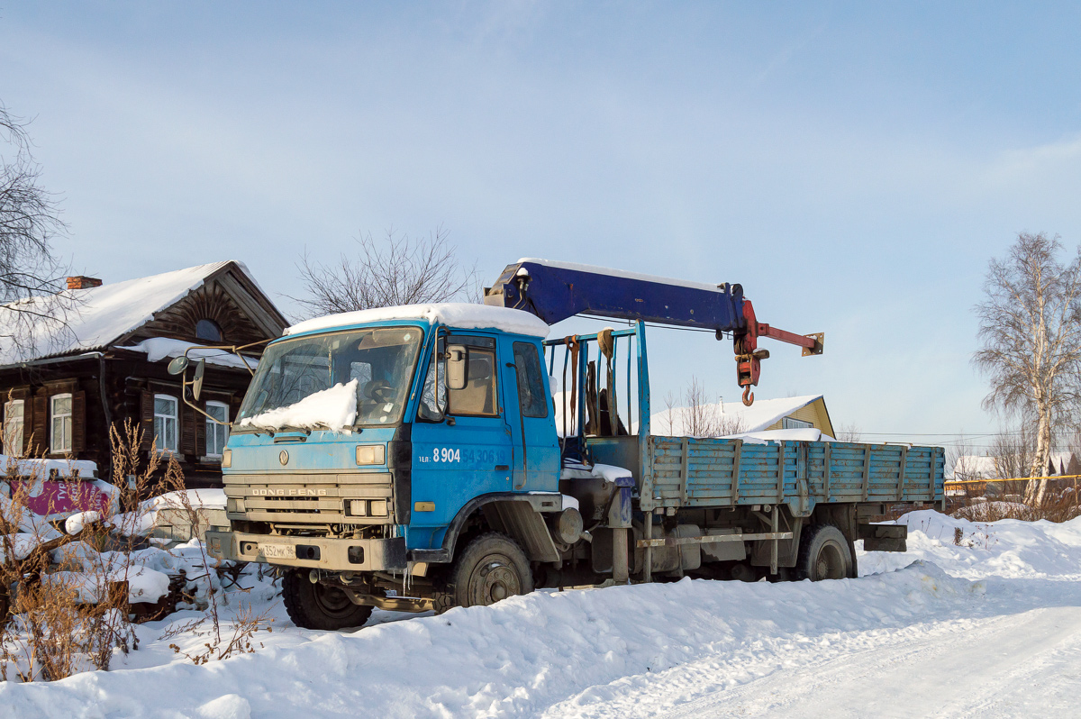 Свердловская область, № М 352 МК 96 — Dongfeng EQ (общая модель)