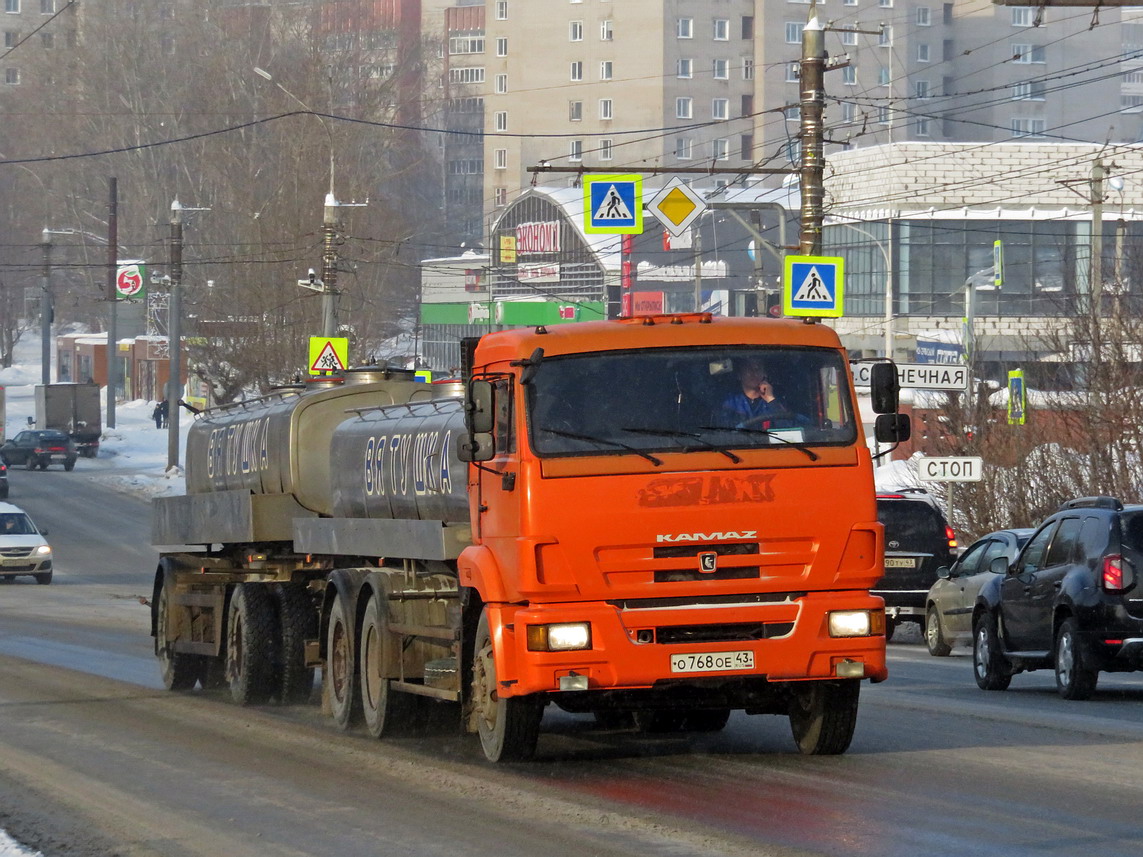 Кировская область, № О 768 ОЕ 43 — КамАЗ-65115-D3(97)
