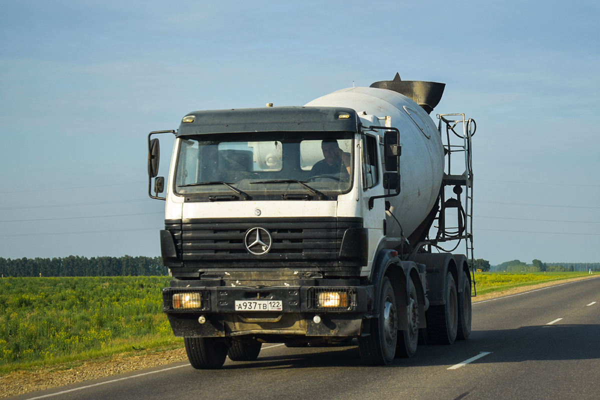 Алтайский край, № А 937 ТВ 122 — Mercedes-Benz SK 3538