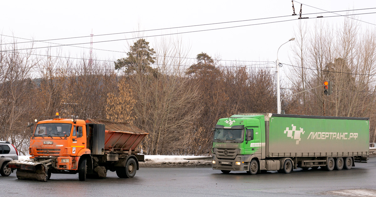 Башкортостан, № С 866 ТЕ 102 — КамАЗ-53605-32; Татарстан, № А 567 ХВ 116 — Mercedes-Benz Actros '09 1844 [Z9M]