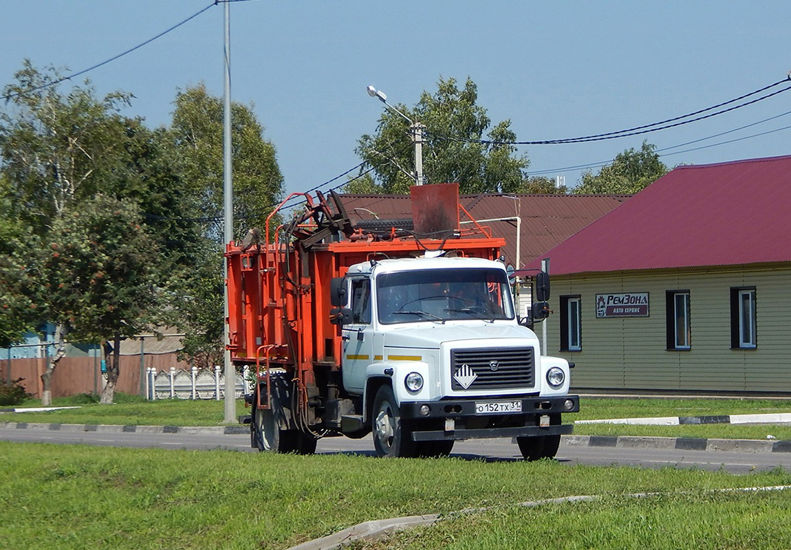 Белгородская область, № О 152 ТХ 31 — ГАЗ-33098