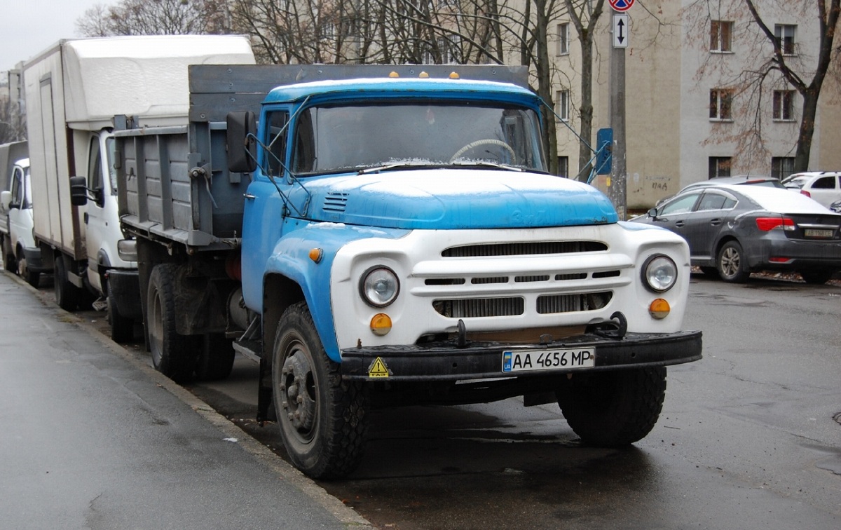 Киев, № АА 4656 МР — ЗИЛ-431610