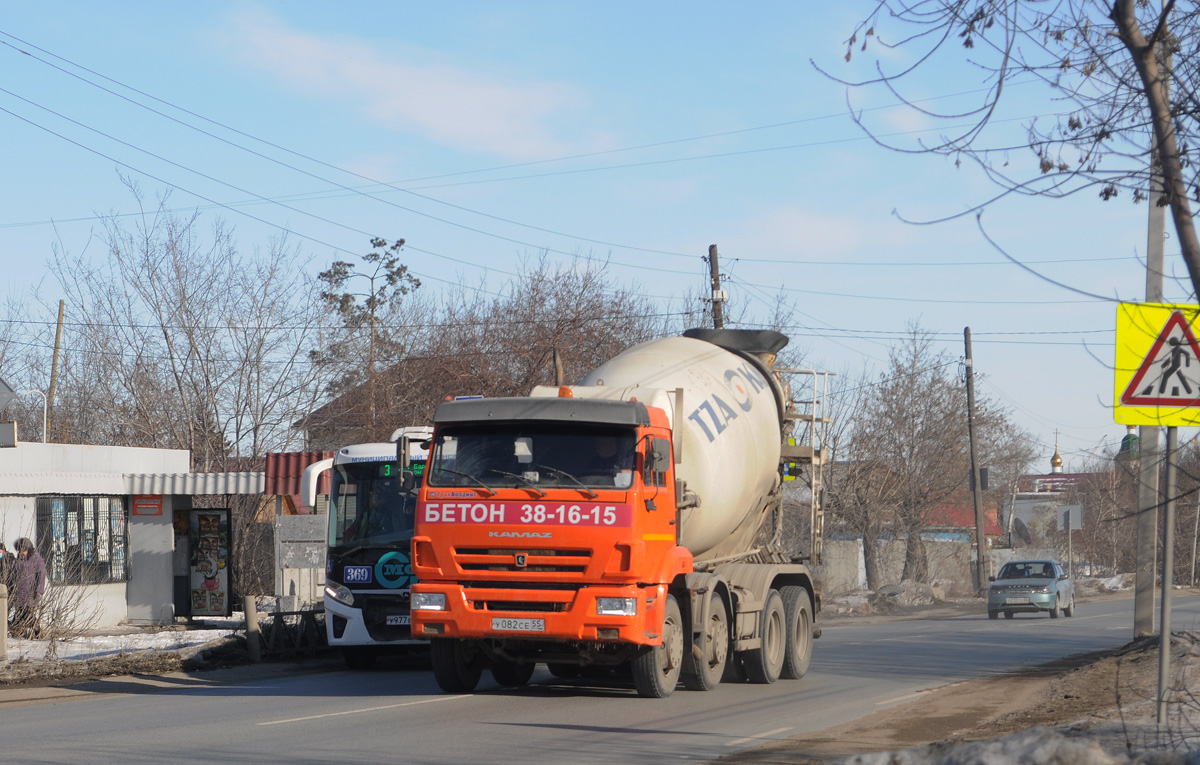 Омская область, № У 082 СЕ 55 — КамАЗ-6540-A5(48)