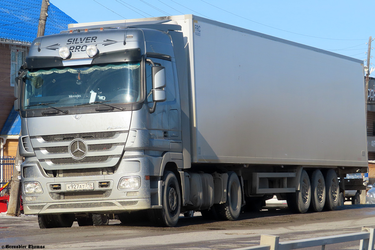 Татарстан, № К 927 АТ 716 — Mercedes-Benz Actros ('2009) 1844; Mercedes-Benz Actros ('2009) "Silver Arrow" (Саха (Якутия))