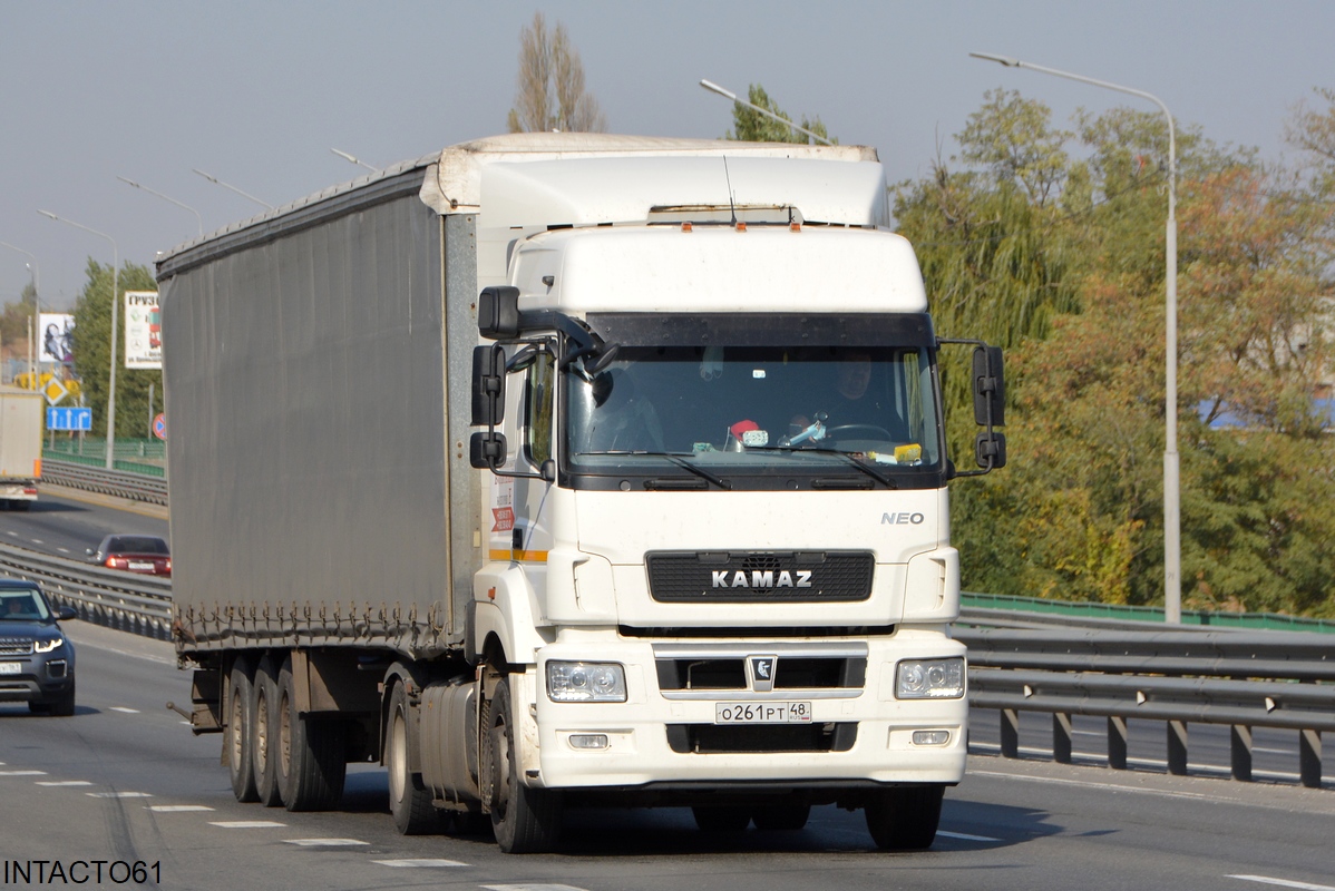 Липецкая область, № О 261 РТ 48 — КамАЗ-5490-S5(87)