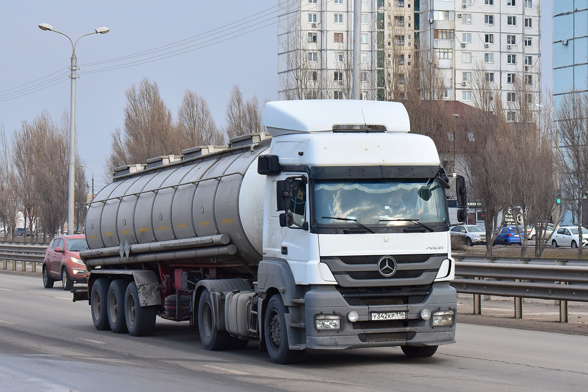 Татарстан, № У 342 КР 116 — Mercedes-Benz Axor 1843