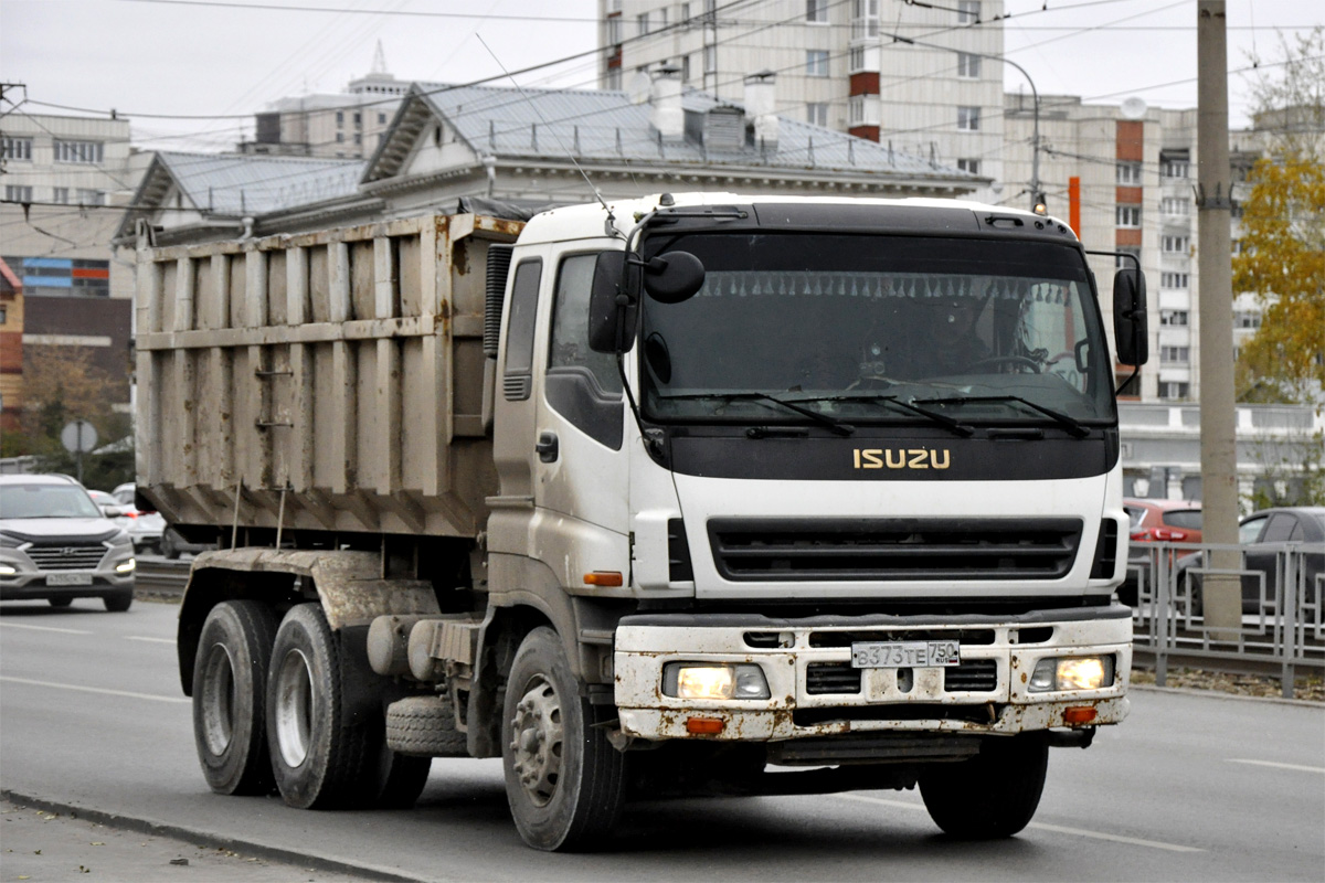 Алтайский край, № В 373 ТЕ 750 — Isuzu Giga CYZ