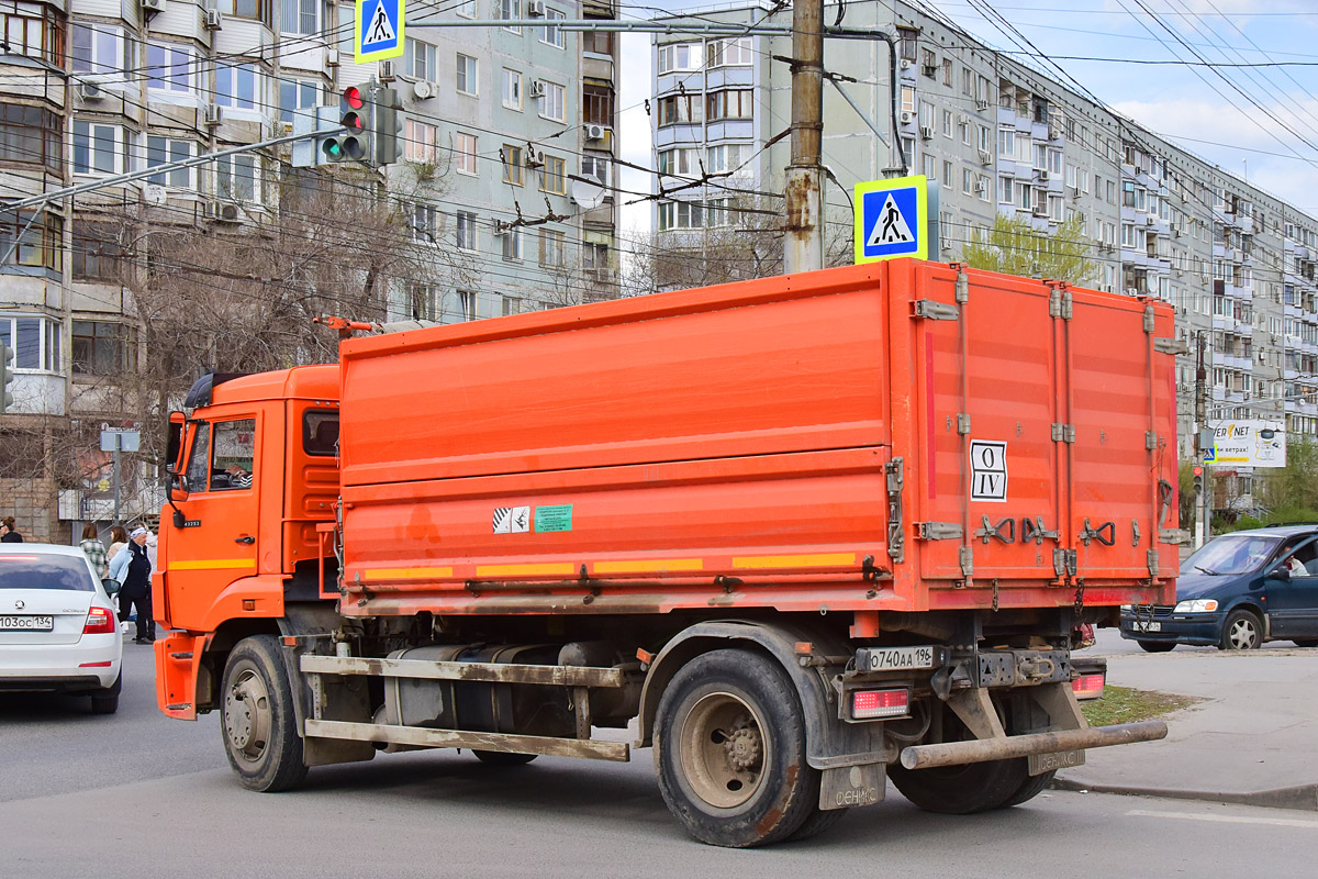 Волгоградская область, № О 740 АА 196 — КамАЗ-43253-G5(69)