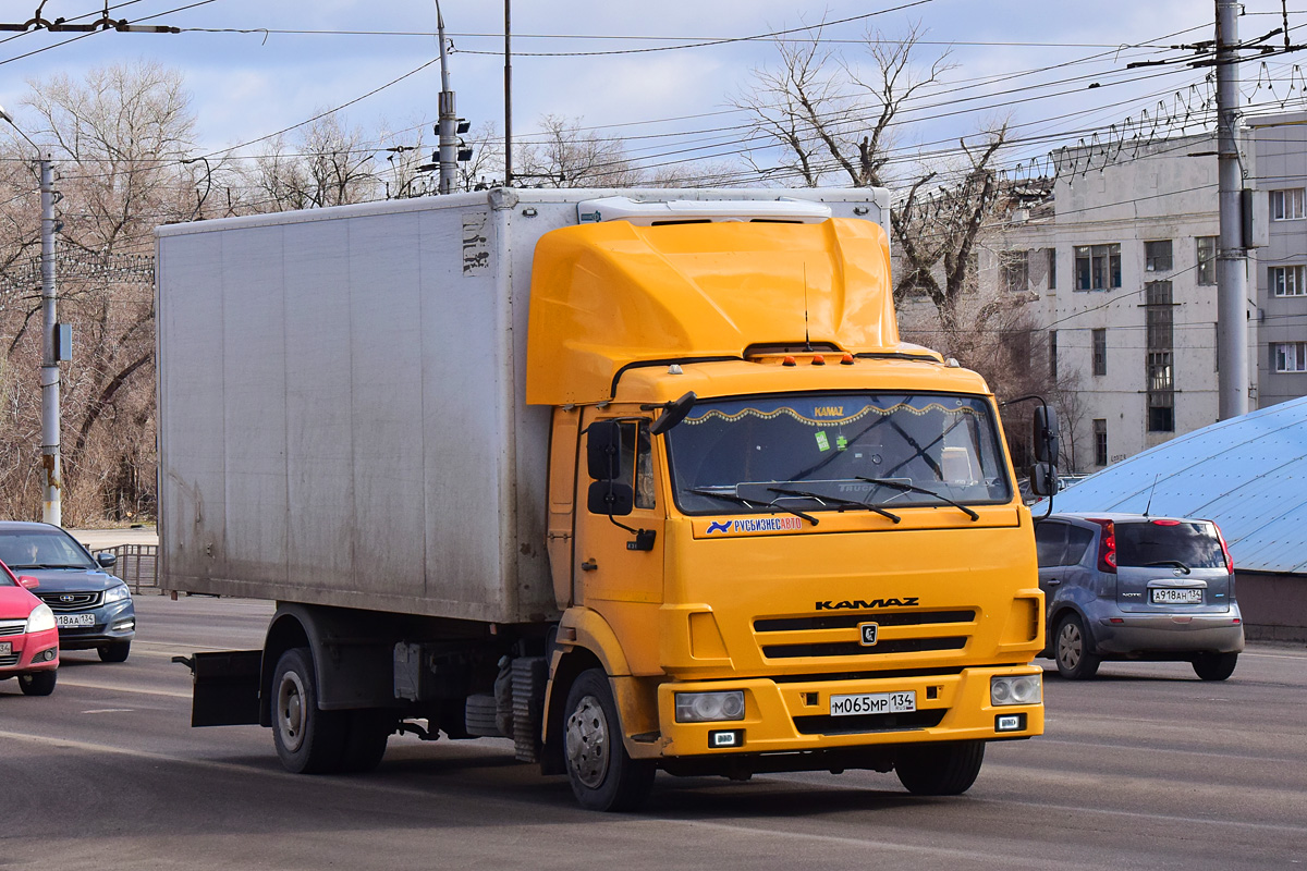 Волгоградская область, № М 065 МР 134 — КамАЗ-4308-R4(28)