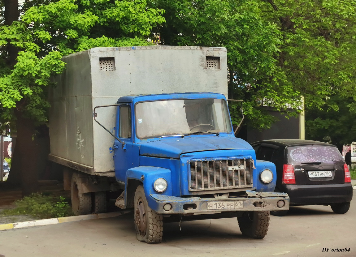 Ростовская область, № Н 136 РР 61 — ГАЗ-33073