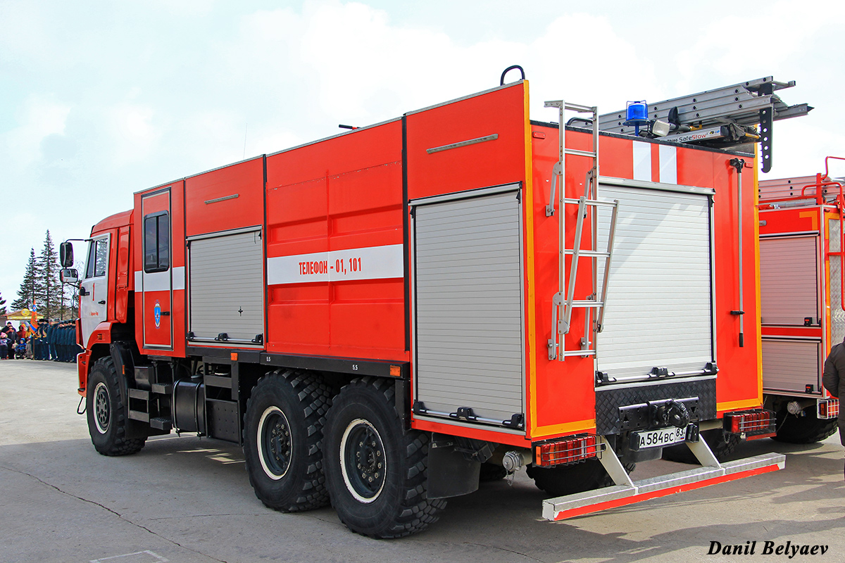 Ненецкий автономный округ, № А 584 ВС 83 — КамАЗ-43118-RF(08) [43118F-R]