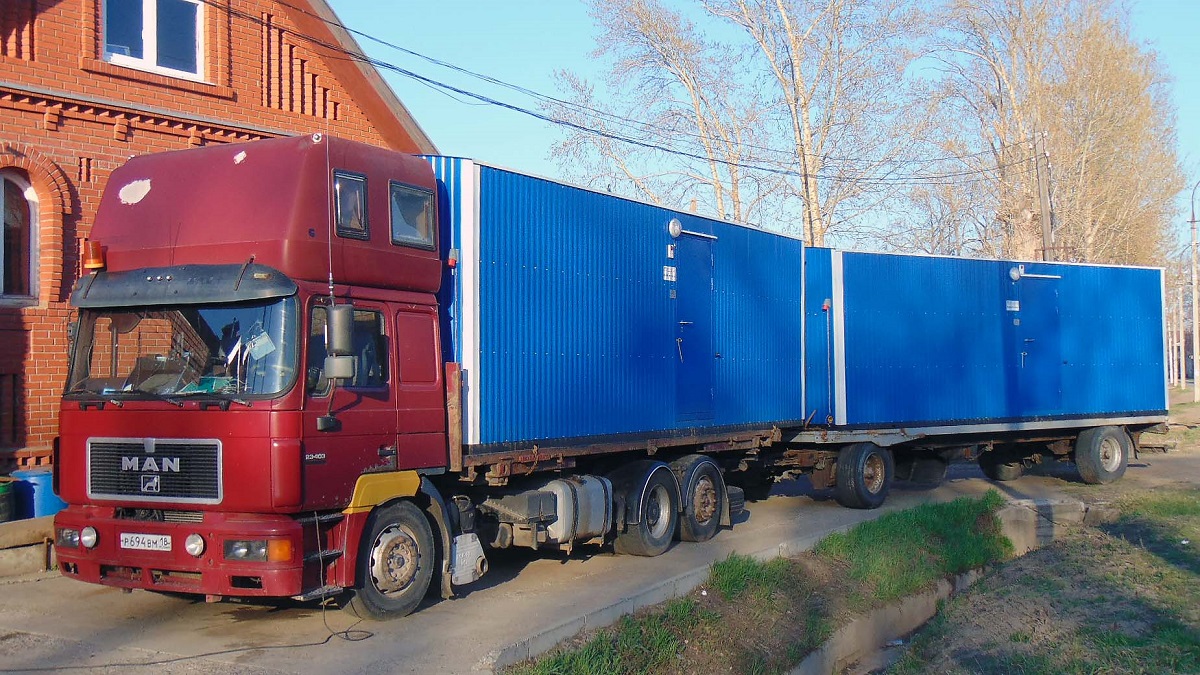 Удмуртия, № Р 694 ВМ 18 — MAN F2000 23.403