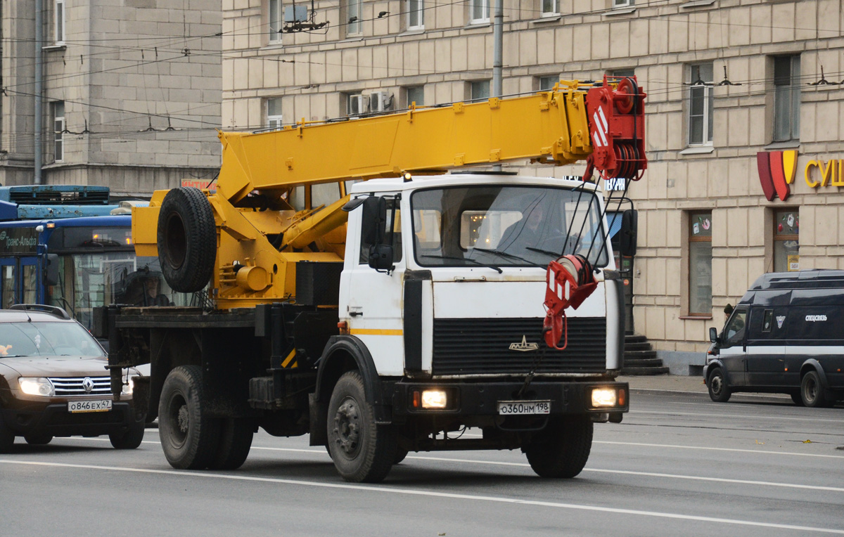 Санкт-Петербург, № О 360 НМ 198 — МАЗ-5337A2