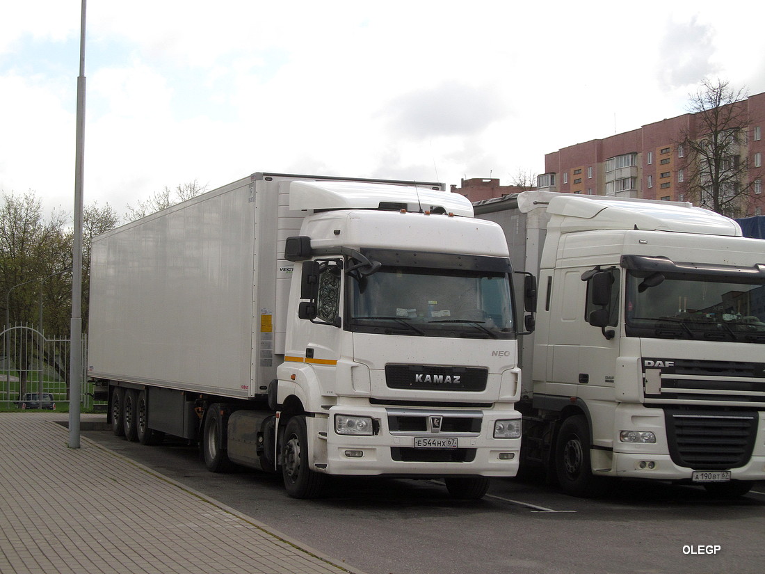 Смоленская область, № Е 544 НХ 67 — КамАЗ-5490-S5(87)