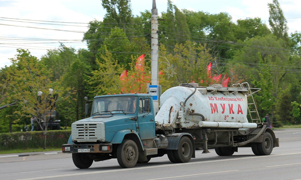 Воронежская область, № Р 157 УМ 36 — ЗИЛ-442160