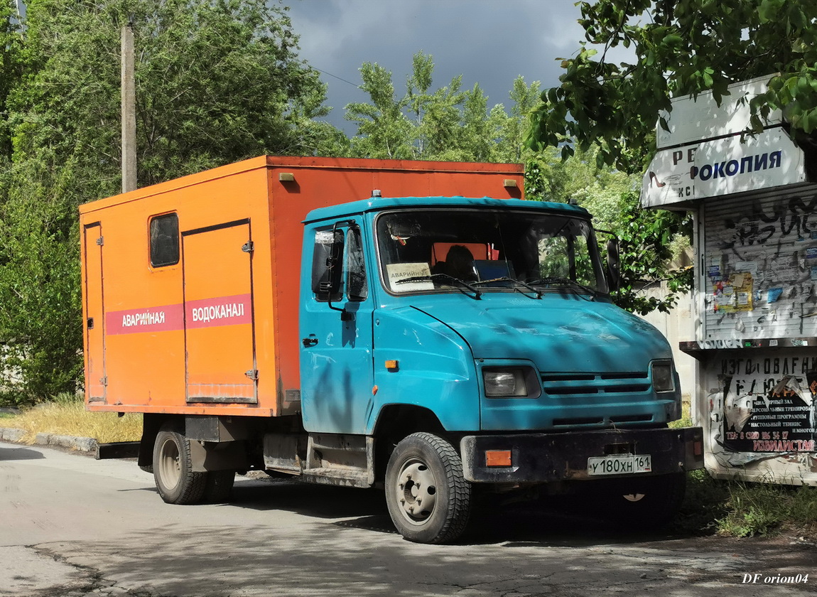 Ростовская область, № У 180 ХН 161 — ЗИЛ-5301B2 "Бычок"