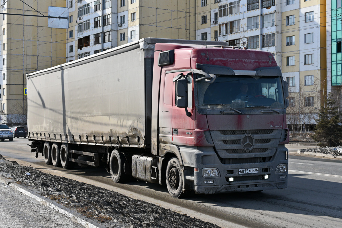 Татарстан, № В 815 АО 716 — Mercedes-Benz Actros '09 1844 [Z9M]; Татарстан, № ВА 9215 16 — Schmitz Cargobull S.CS / SCB*S3T / S01