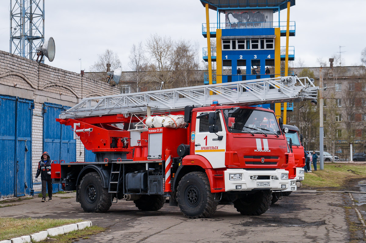 Архангельская область, № К 333 ММ 29 — КамАЗ-43502-D5(66)