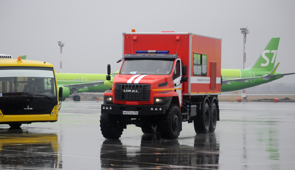 Новосибирская область, № М 637 НА 154 — Урал NEXT 4320-74