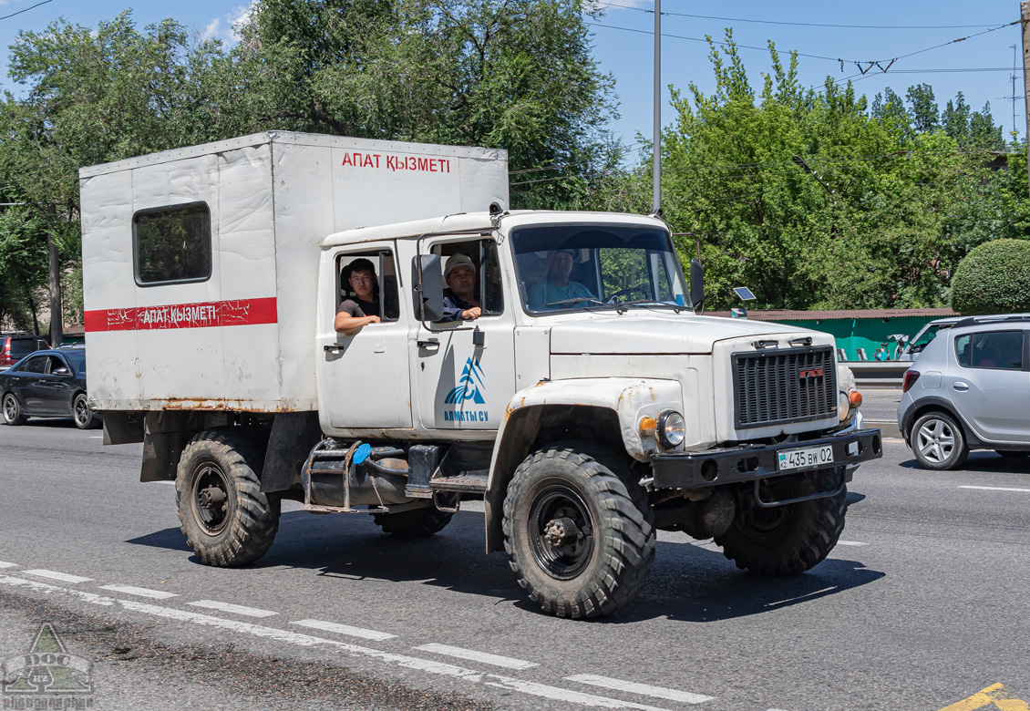 Алматы, № 435 BW 02 — ГАЗ-3308 «Садко»