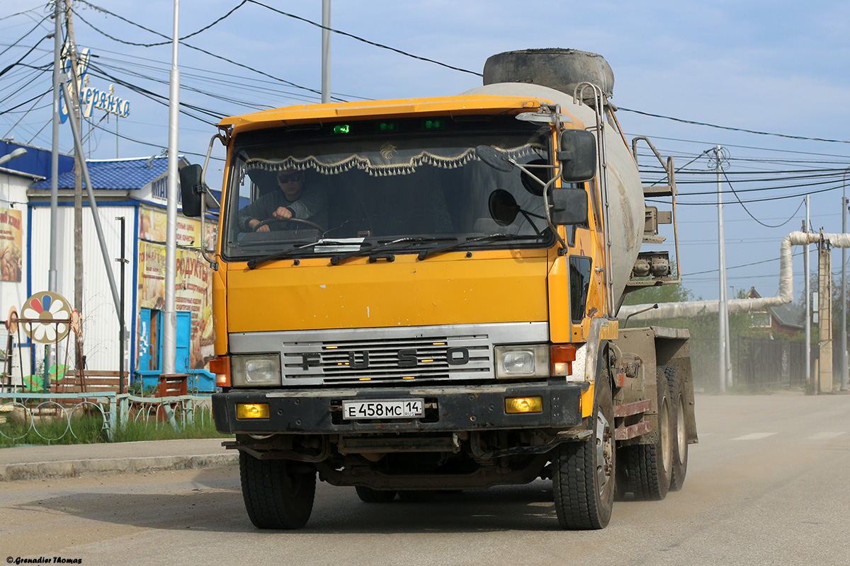 Саха (Якутия), № Е 458 МС 14 — Mitsubishi Fuso The Great