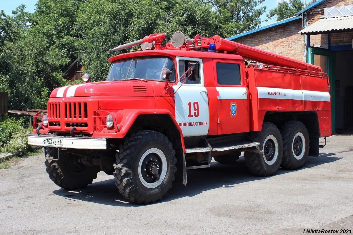 Ростовская область, № Е 753 УВ 61 — ЗИЛ-131НА (УАМЗ)