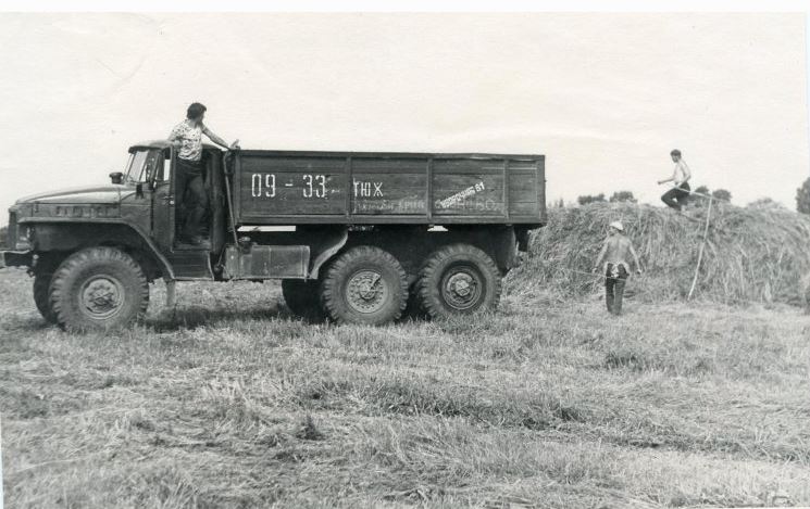 Тюменская область, № 09-33 ТЮЖ — Урал-375Д; Исторические фотографии (до 2000 года) (Тюменская область)