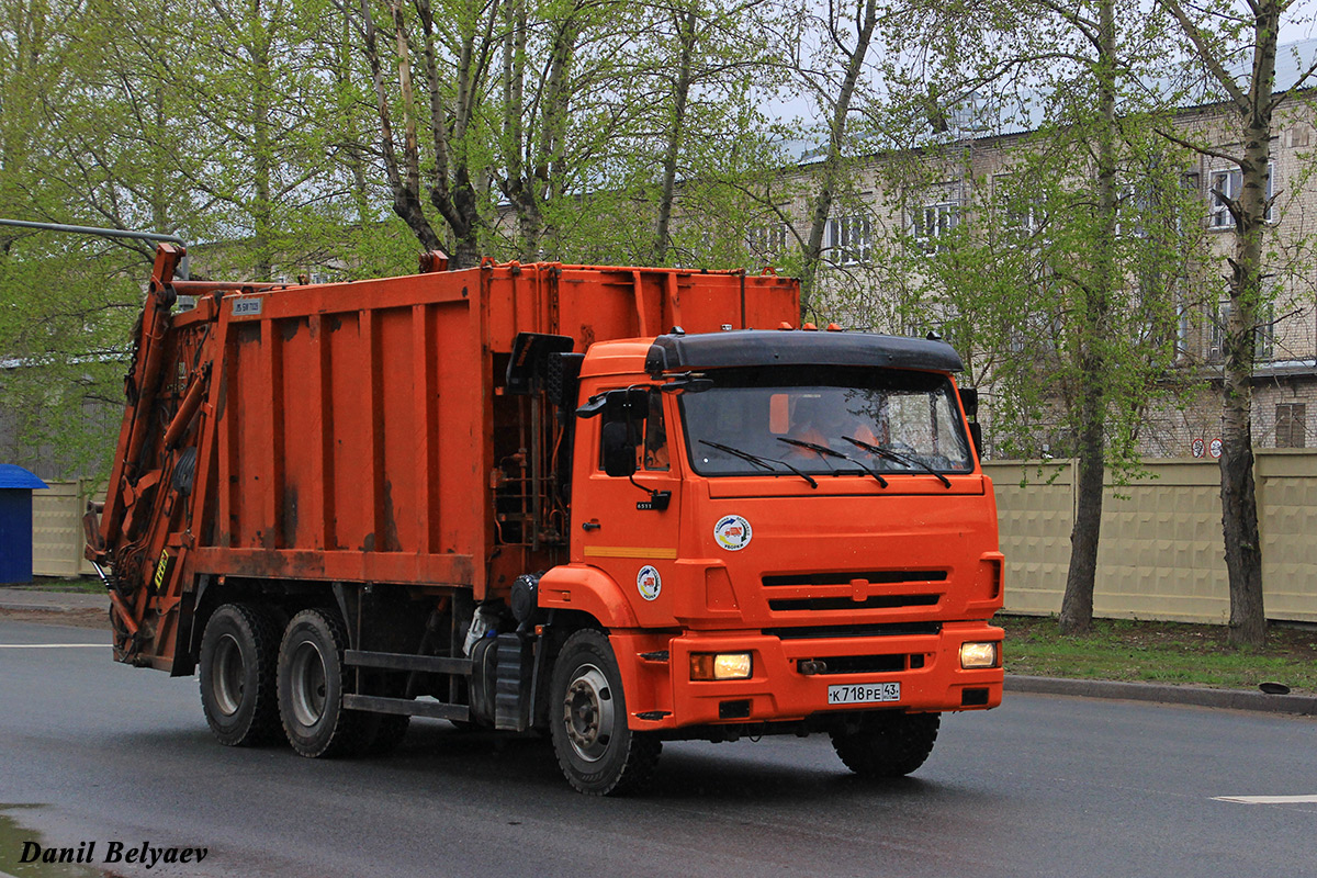 Кировская область, № К 718 РЕ 43 — КамАЗ-65115 (общая модель)