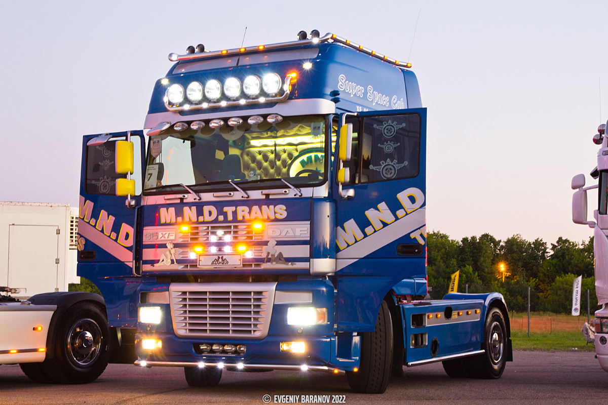 Краснодарский край, № Е 747 МР 93 — DAF 95XF FT; Московская область — Фестиваль Truckfest 2022