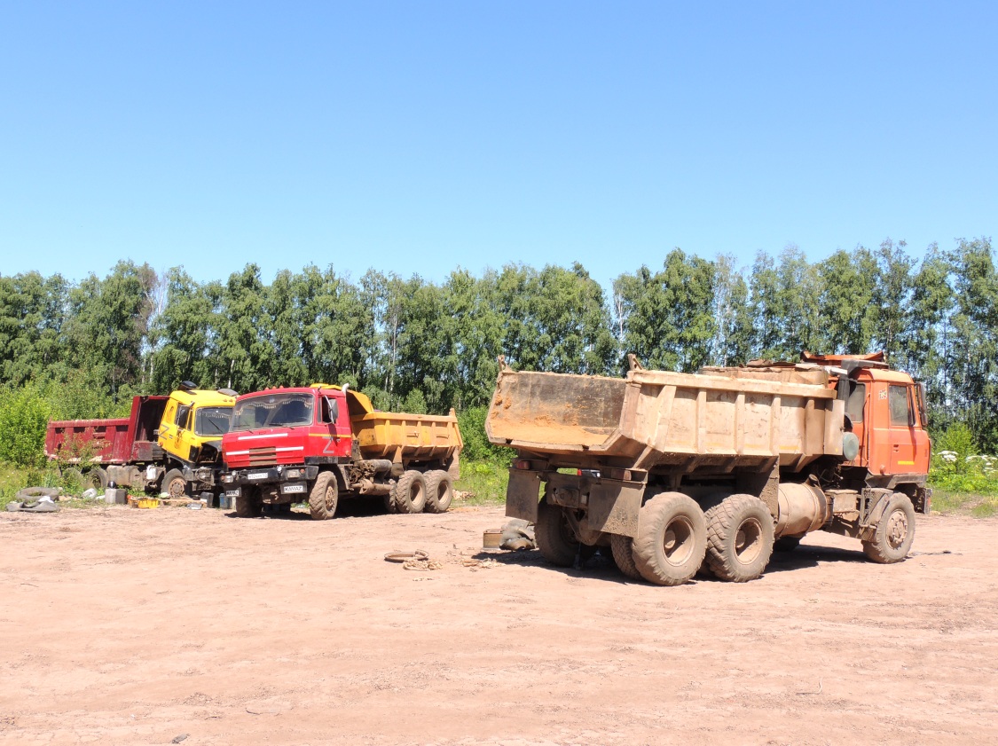 Ямало-Ненецкий автоном.округ, № Т 935 ЕА 89 — Tatra 815-2 S1; Краснодарский край, № В 924 АМ 123 — Tatra 815 S3