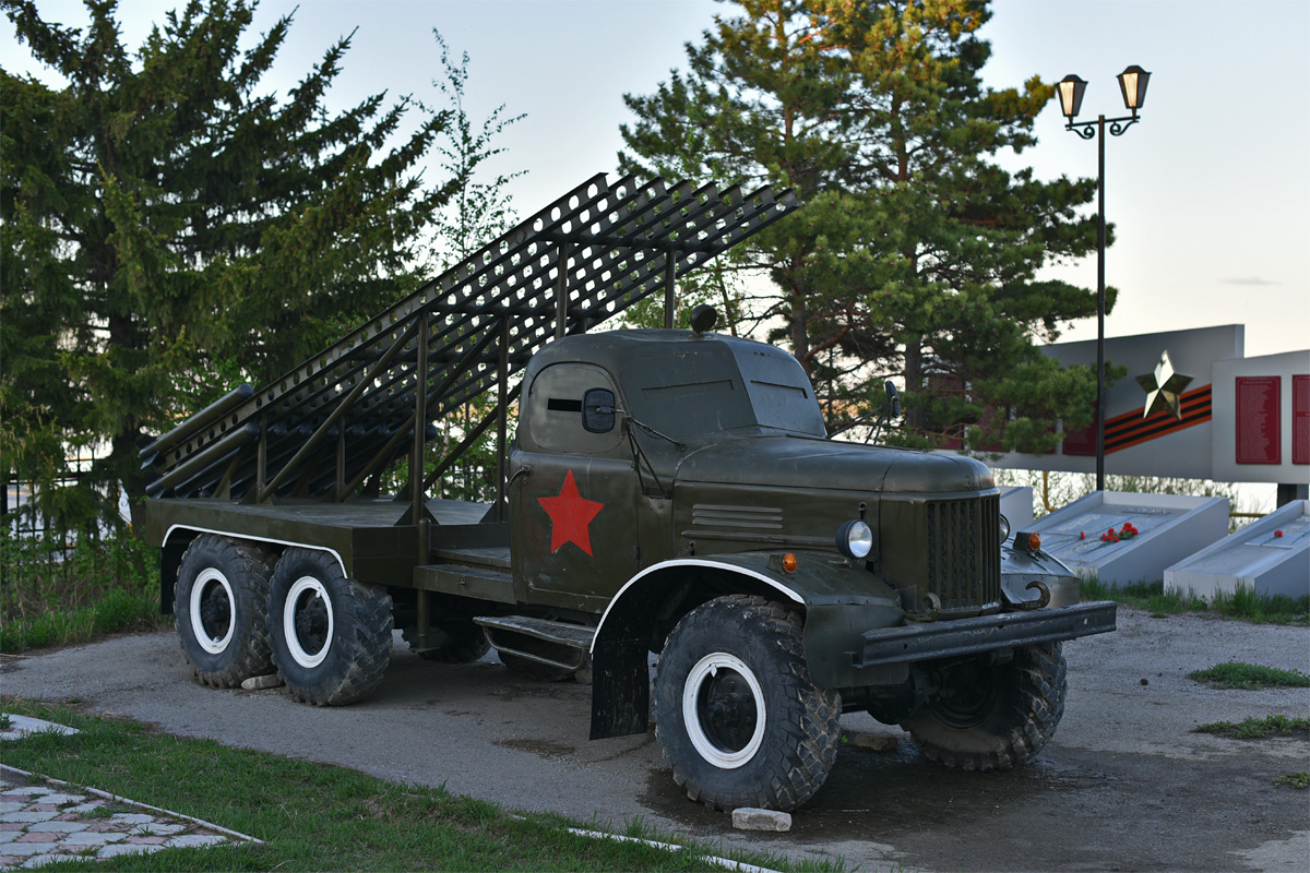 Саха (Якутия), № (14) Б/Н 0202 — ЗИЛ-157 (общая модель); Техника на постаментах, памятники (Саха (Якутия)); Транспортные средства без номеров (Саха (Якутия))