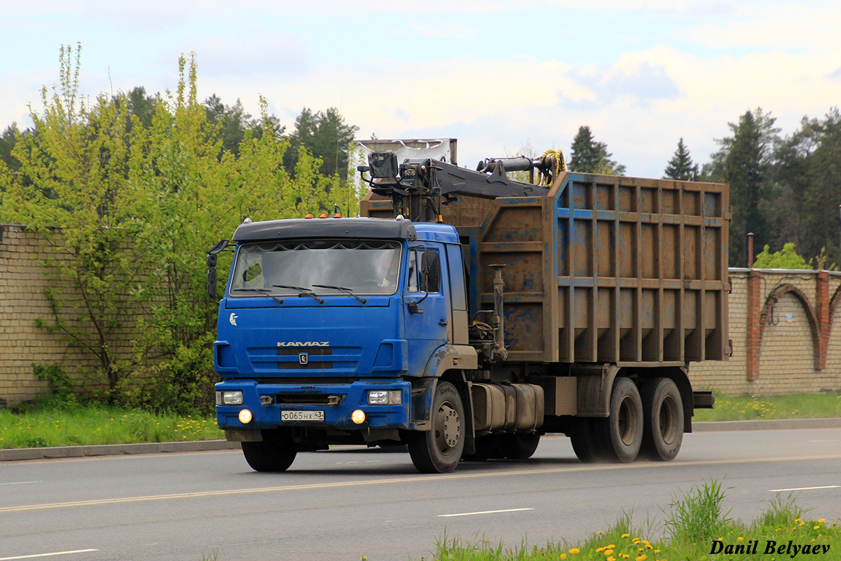 Кировская область, № О 065 НХ 43 — КамАЗ-65117-N3(78)