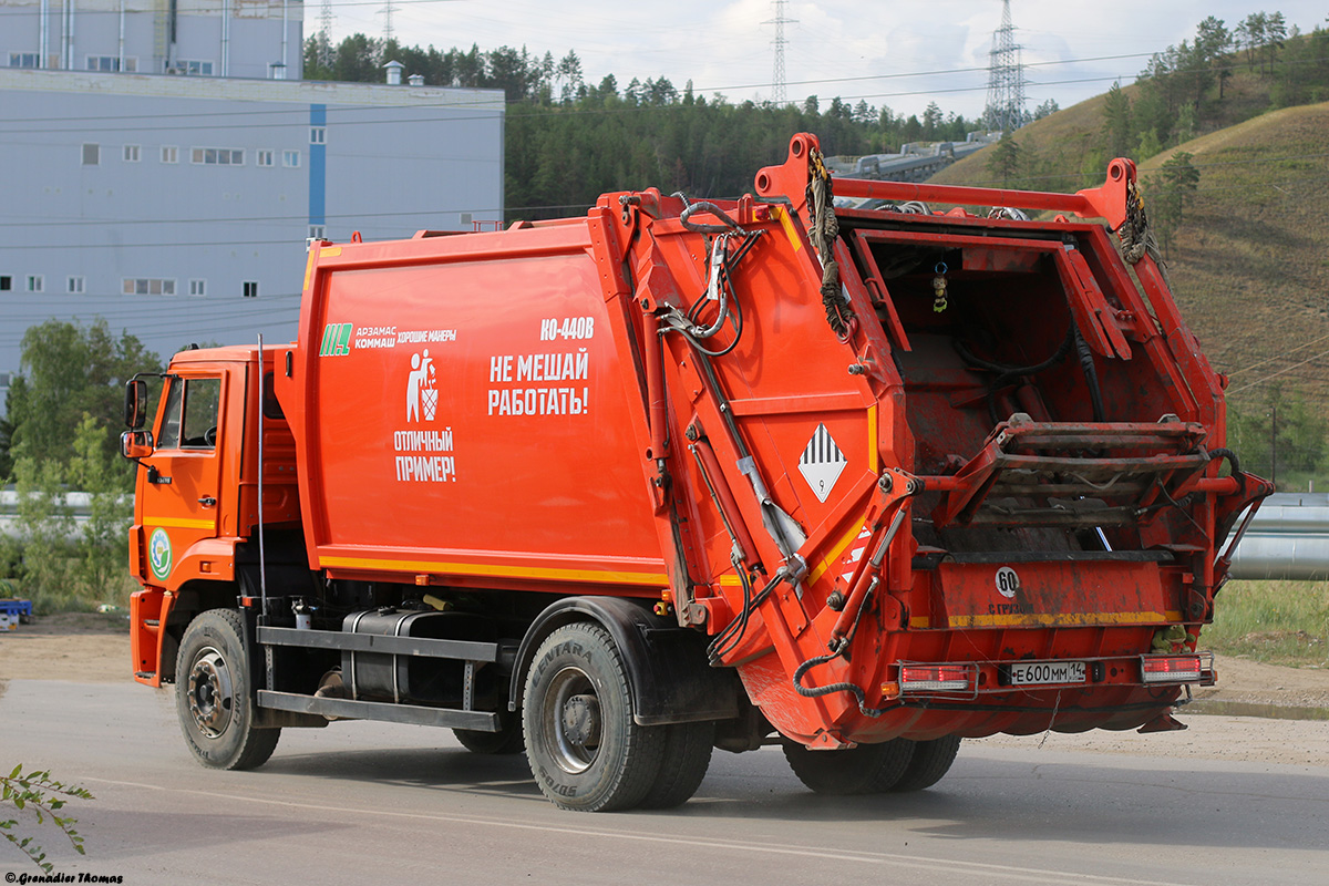 Саха (Якутия), № Е 600 ММ 14 — КамАЗ-53605 (общая модель)
