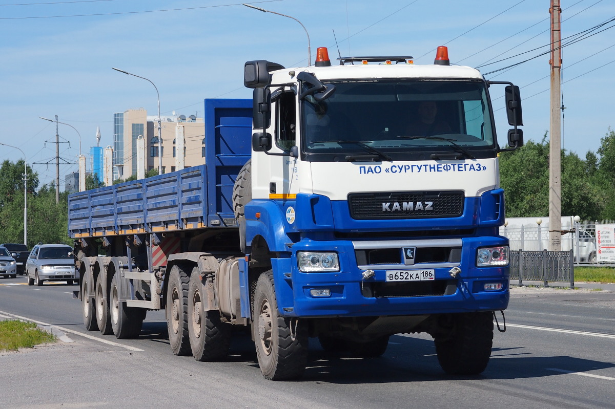 Ханты-Мансийский автоном.округ, № В 652 КА 186 — КамАЗ-65806-T5(68)