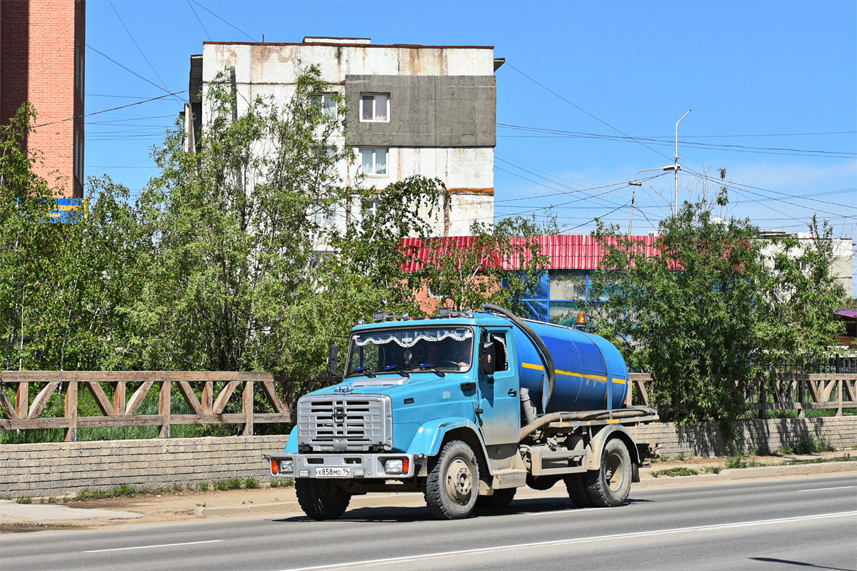 Саха (Якутия), № Х 858 МО 14 — ЗИЛ-433362