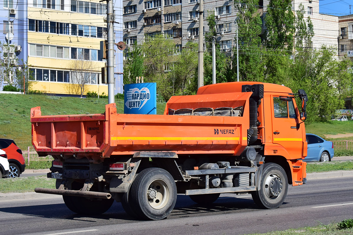 Волгоградская область, № Е 109 ХЕ 134 — КамАЗ-43255-G5(69)